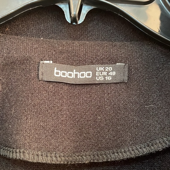 Boohoo shacket size 16 - Picture 2 of 5